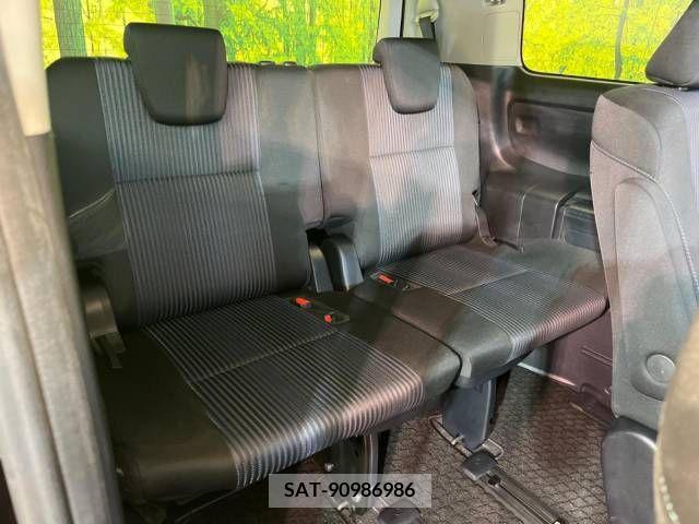 Toyota NOAH 2014-04 321390-10