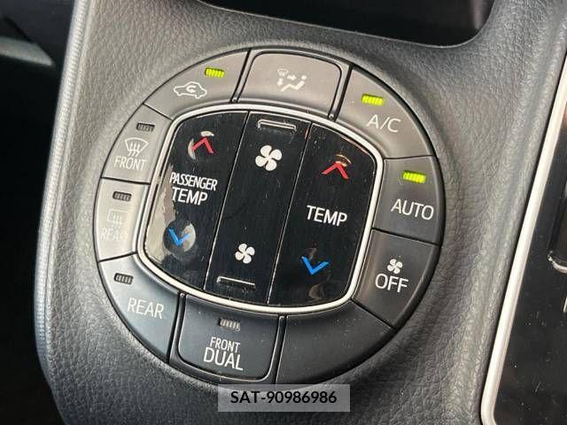 Toyota NOAH 2014-04 321390-5