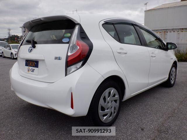Toyota AQUA 2018-12 206270-2