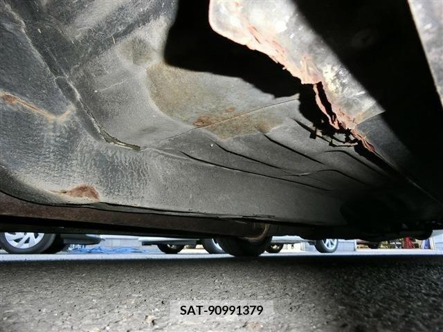 Nissan 180SX 1993-02 256939-23