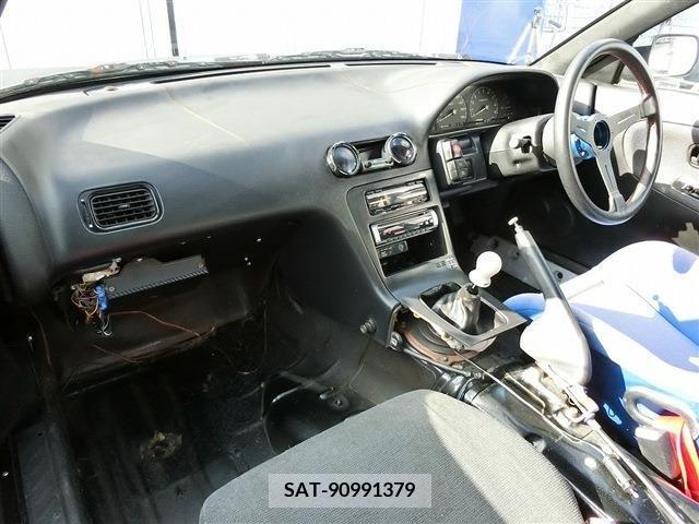 Nissan 180SX 1993-02 256939-9