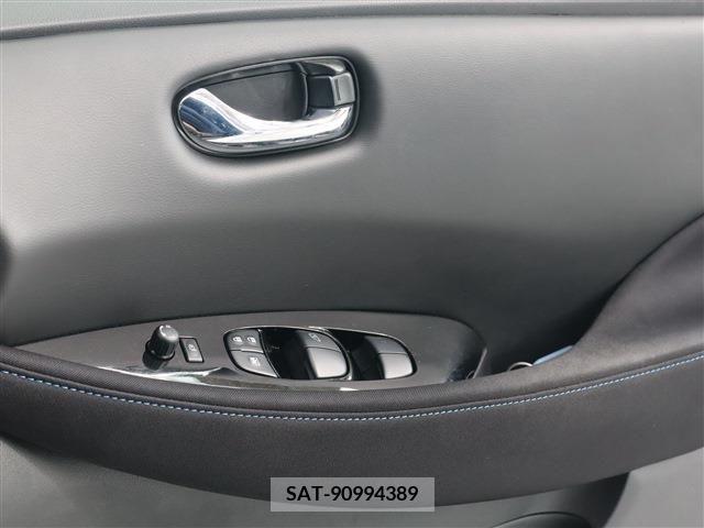 Nissan LEAF 2019-09 224751-5