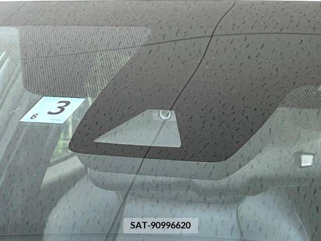 Toyota C-HR 2021-03 220542-4