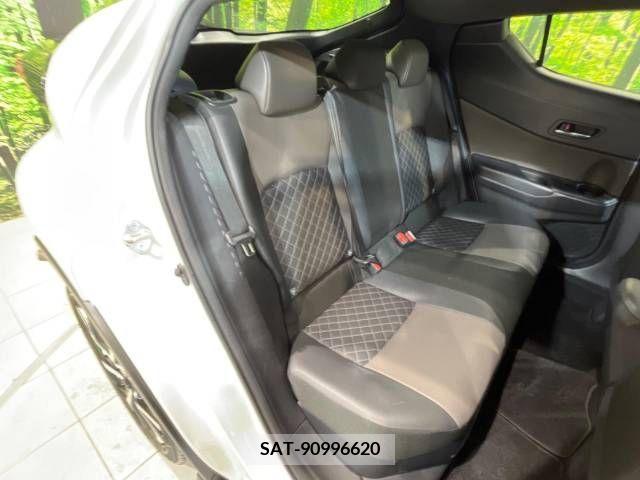 Toyota C-HR 2021-03 220542-9