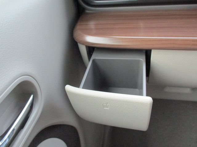 Suzuki LAPIN 2023-01 13198-29