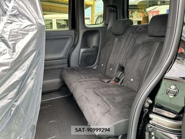 Honda N BOX CUSTOM 2023-05 330621-5