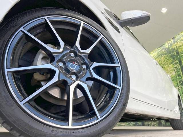 Toyota AQUA 2014-03 193786-13