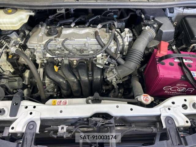 Toyota VOXY 2018-08 370284-18