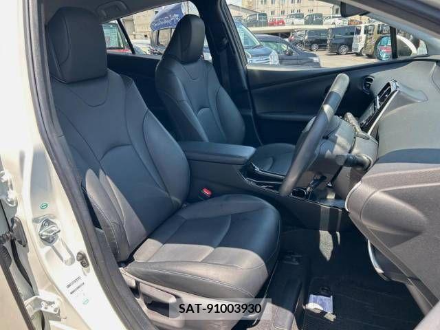 Toyota PRIUS 2016-10 322540-10