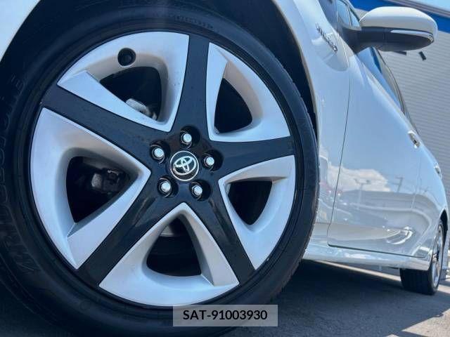 Toyota PRIUS 2016-10 322540-15