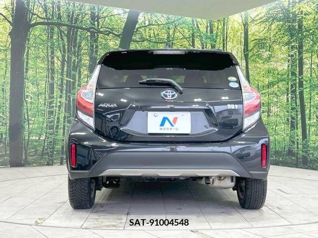 Toyota AQUA 2017-11 220487-15