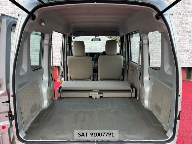 Suzuki EVERY 2012-11 349199-21