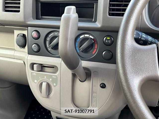 Suzuki EVERY 2012-11 349199-19