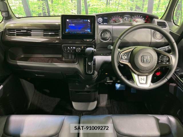 Honda N BOX CUSTOM 2019-06 364887-1