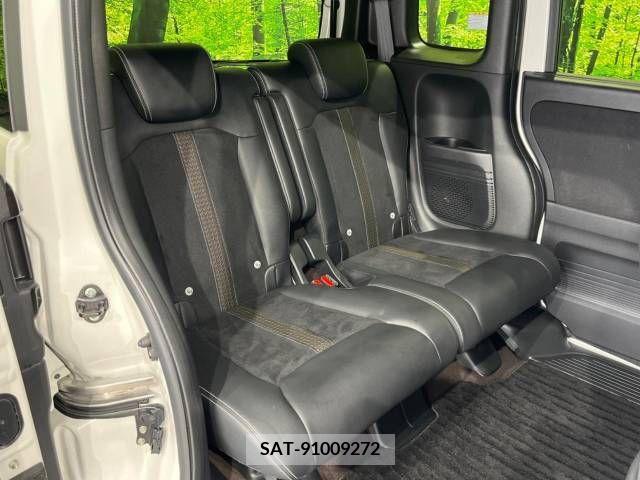 Honda N BOX CUSTOM 2019-06 364887-9