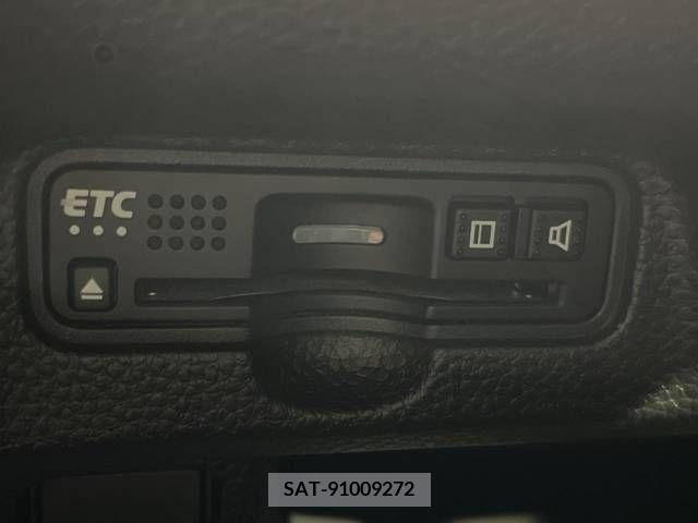 Honda N BOX CUSTOM 2019-06 364887-5