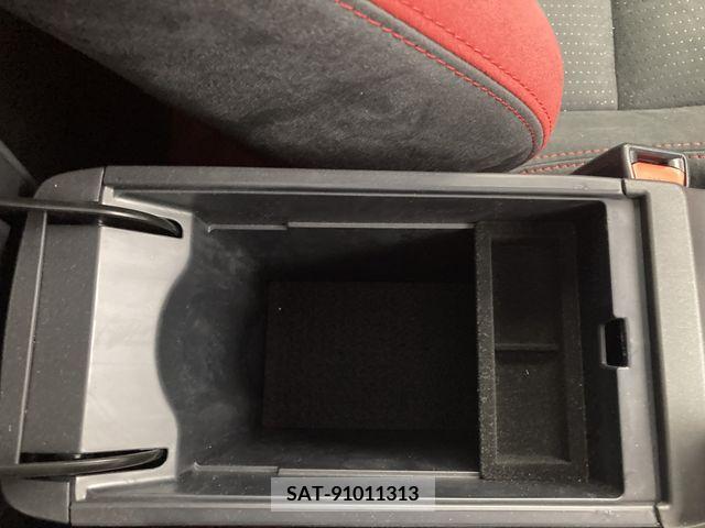 Lexus CT 2021-06 362713-15