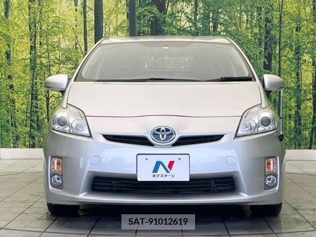 Toyota PRIUS 2011-07 382827-14