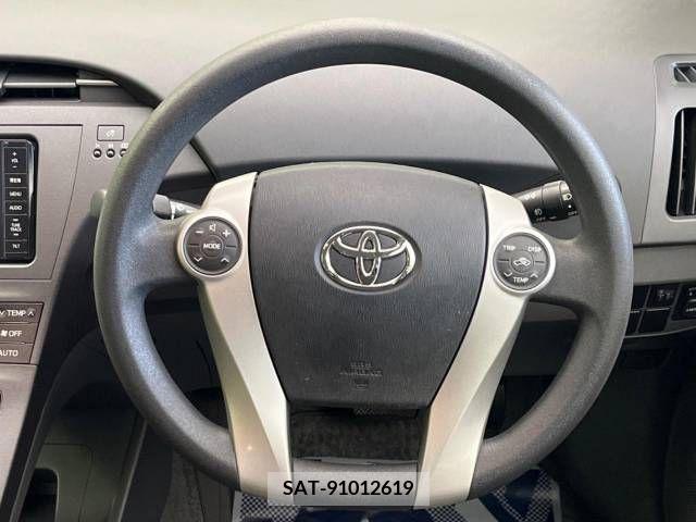 Toyota PRIUS 2011-07 382827-13