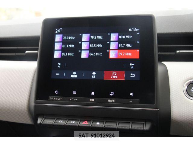 Renault LUTECIA 2022-07 335126-5