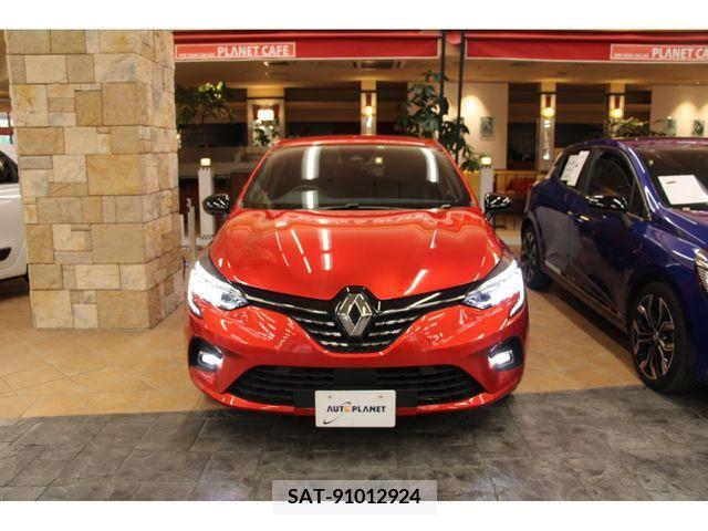 Renault LUTECIA 2022-07 335126-27