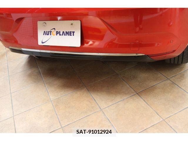 Renault LUTECIA 2022-07 335126-26