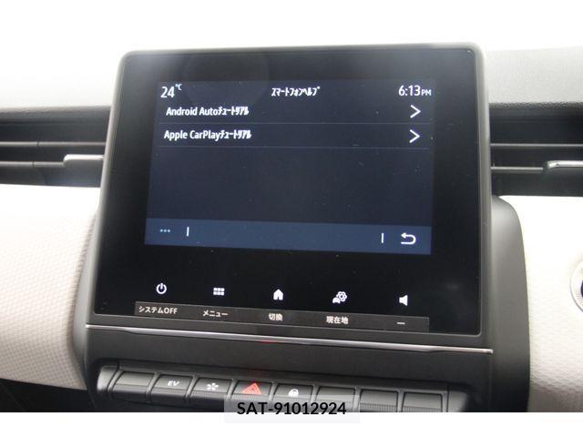 Renault LUTECIA 2022-07 335126-6
