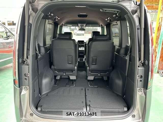 Honda STEP WGN 2023-11 324739-14