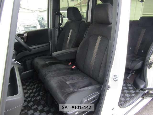 Honda N BOX CUSTOM 2020-01 241488-18