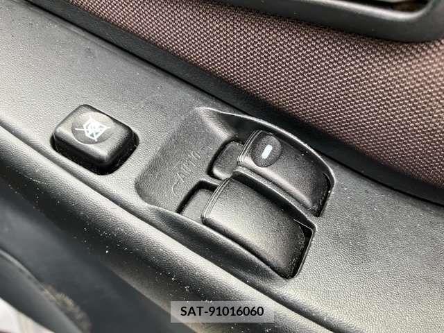 Mitsubishi PAJERO MINI 2012-07 374931-14