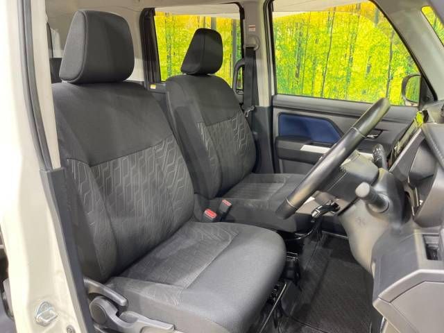 Toyota TANK 2019-10 182557-8
