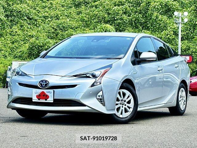 Toyota PRIUS 2017-04 378517-0