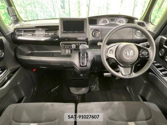 Honda N BOX 2021-01 215232-1