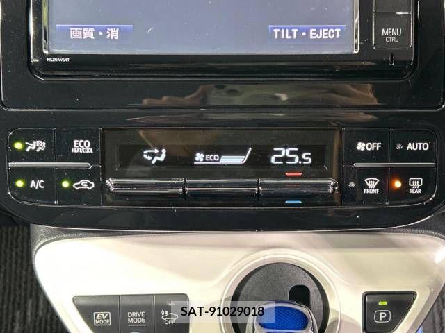 Toyota PRIUS 2016-06 243929-4