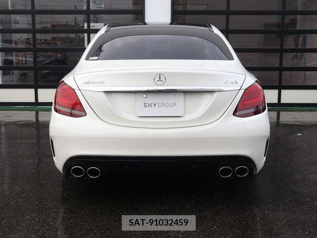 Amg C-CLASS 2019-01 228132-4