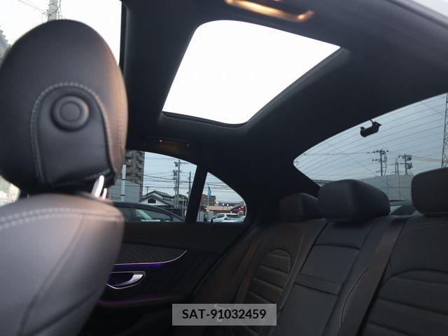 Amg C-CLASS 2019-01 228132-16