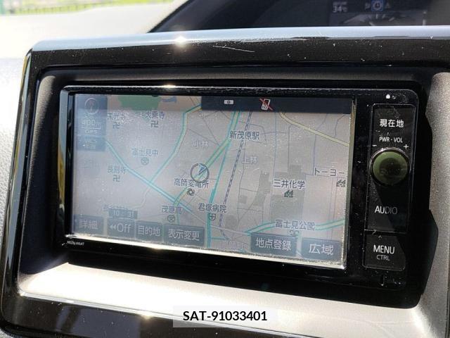 Toyota VOXY 2015-12 370493-16