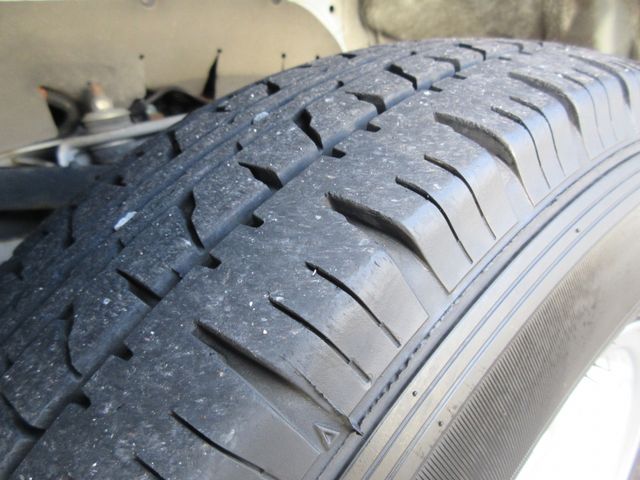 Toyota REGIUSACE VAN 2012-07 194199-4