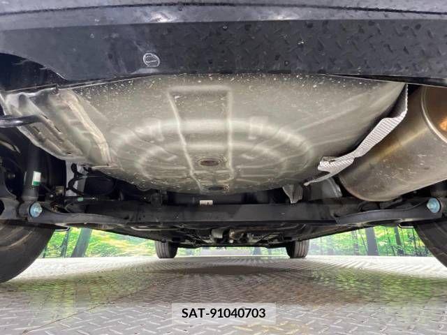 Nissan NOTE 2017-12 348322-19