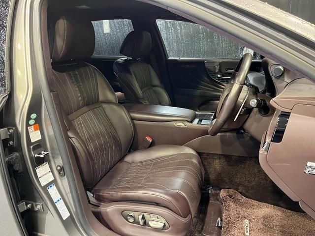 Lexus LS 2018-02 192834-4