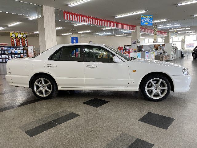 Nissan SKYLINE 2000-02 2502-7