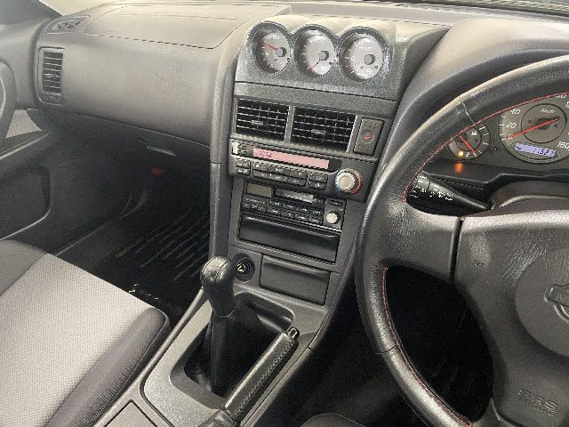 Nissan SKYLINE 2000-02 2502-15