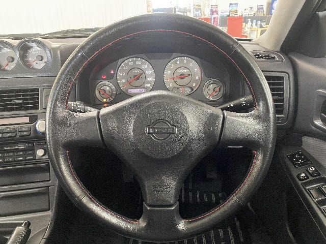 Nissan SKYLINE 2000-02 2502-11
