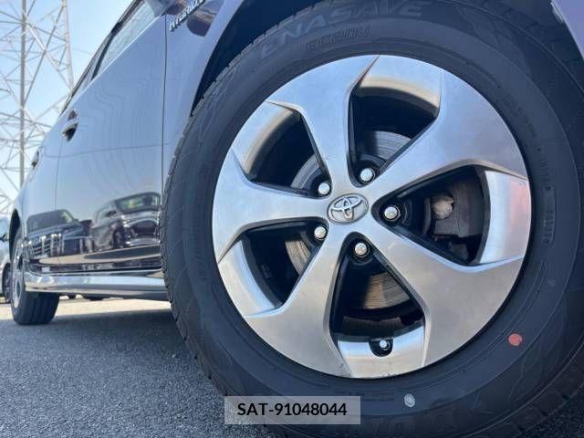 Toyota PRIUS 2013-06 257247-13