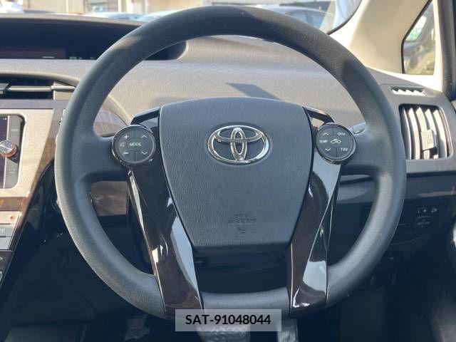 Toyota PRIUS 2013-06 257247-11