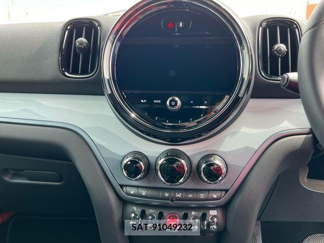 Bmw MINI 2022-10 237402-22
