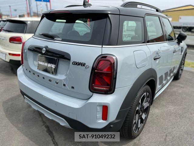 Bmw MINI 2022-10 237402-7