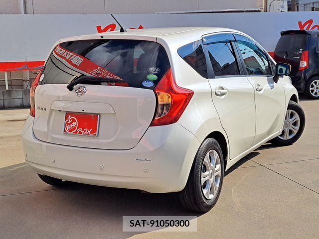 Nissan NOTE 2016-08 365390-1