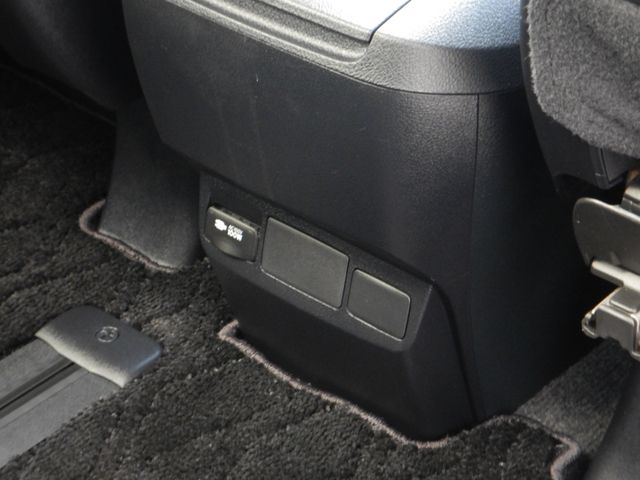Toyota ALPHARD 2020-06 6026-7