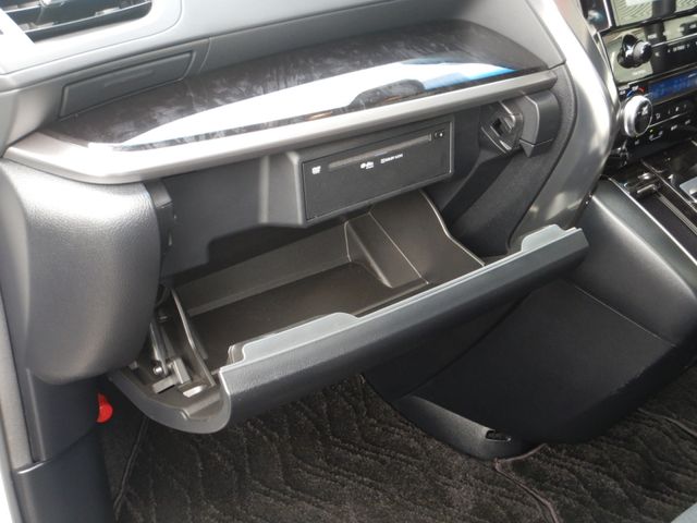 Toyota ALPHARD 2020-06 6026-13